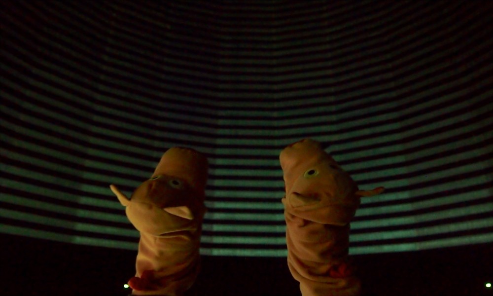 Hier wird aber kein Gas gelagert, sondern eine Lichtinstallation gezeigt. Toll!