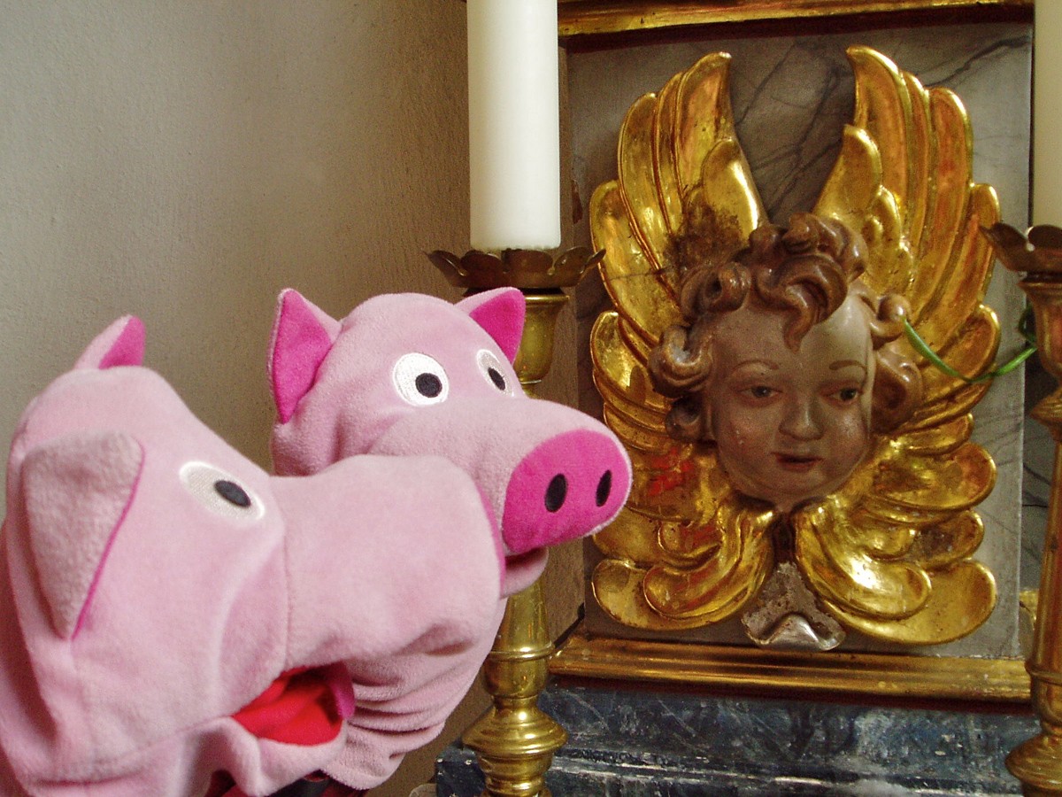 Englein, Englein an der Wand, wer sind die rosigsten Schweine im Land?